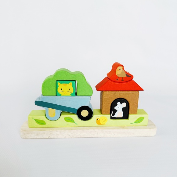 Tender Leaf Toys Garden Wooden Magnetic Puzzle - Picture 8 of 9